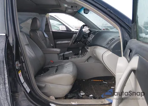 2013 Toyota Highlander Se V6 из США, поврежденный, VIN 5TDBK3EH3DS178846